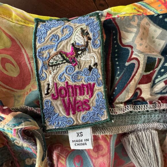 Johnny Was size XS Kaleida Paise blouse Floral Boho Embroidered Top Silk - Picture 2 of 8